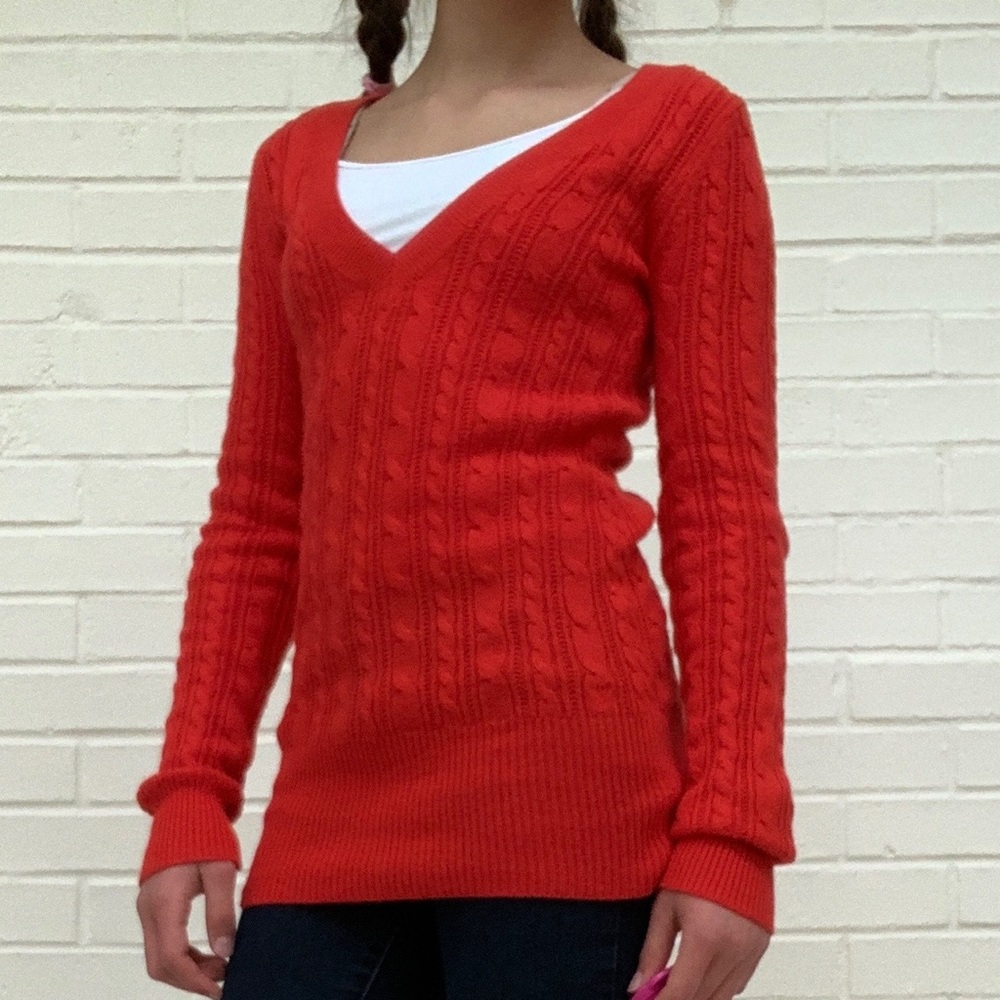 American Eagle Orange Fitted V-Neck Cable Sweater